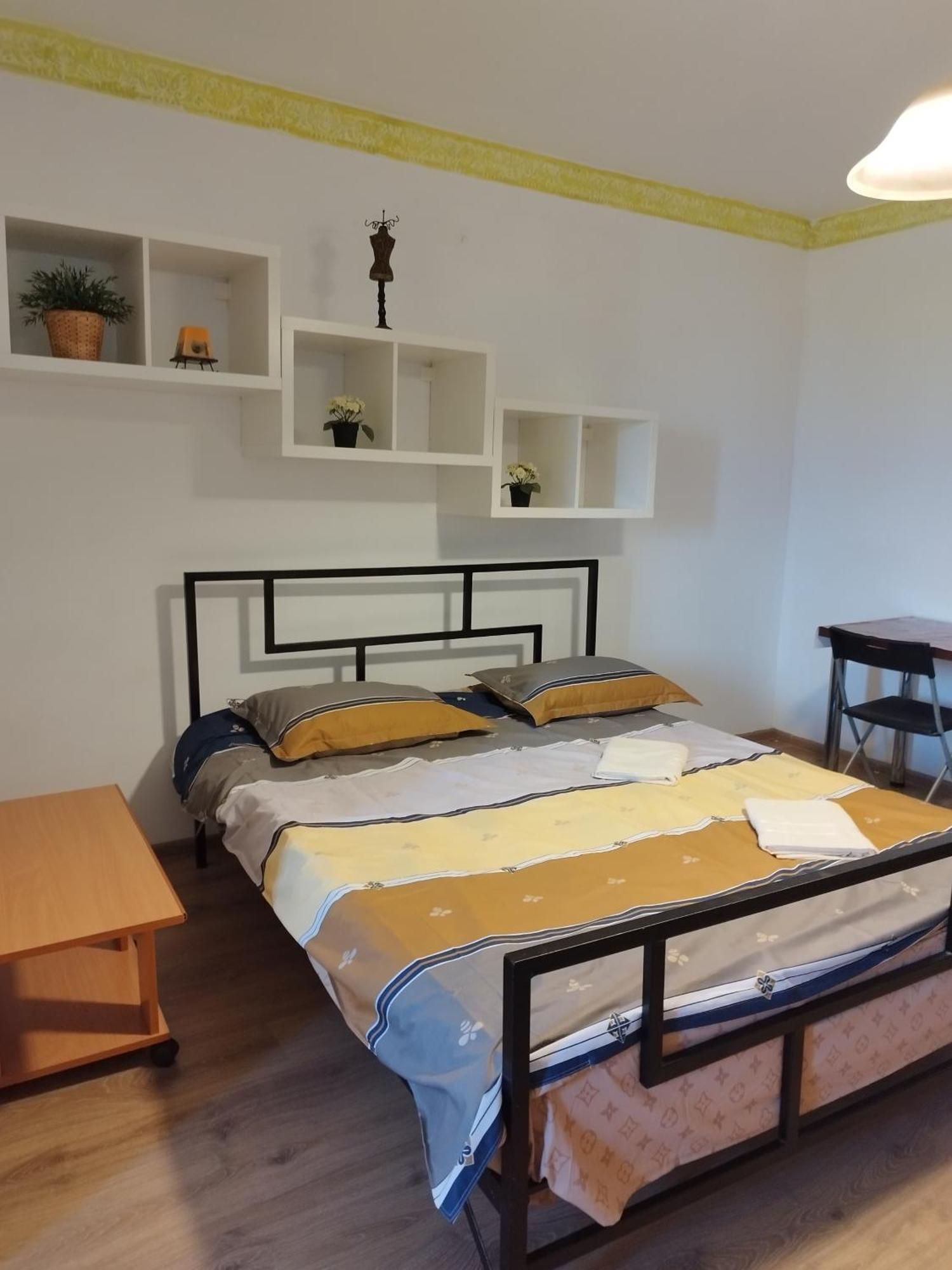 Lucretiu Patrascanu,y2 Appartamento